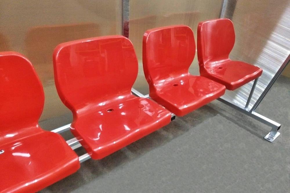 sedačky na tribuny  - futbalové   striedačky - konkurenčné ceny - výrobca